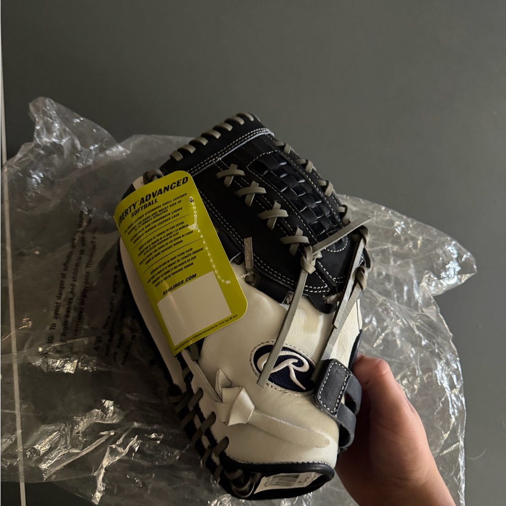Rawlings liberty advanced softball Glove LEFT HAND